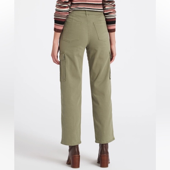 NWT VIGOSS
Veronica High Rise Cargo Straight Pant - Picture 2 of 14